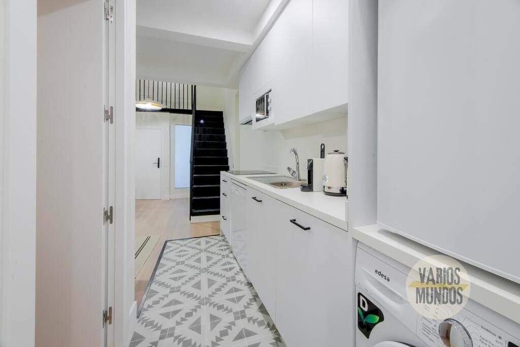 Nuevo Y Centrico Apt 7Px En Plena Plaza Del Carmen E2 Madrid Bagian luar foto